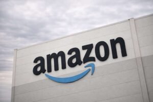 Amazon Stock Sinks After 200 Billion Ai Capex Plan Spooks Investors Featured